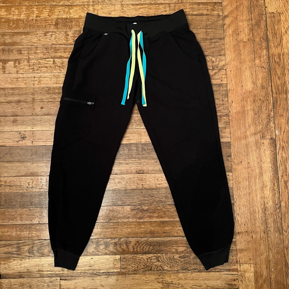 FIGS Zamora Joggers